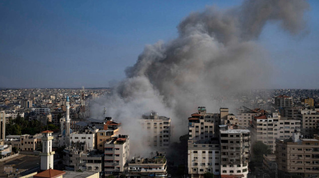 Israel bombs Lebanon
